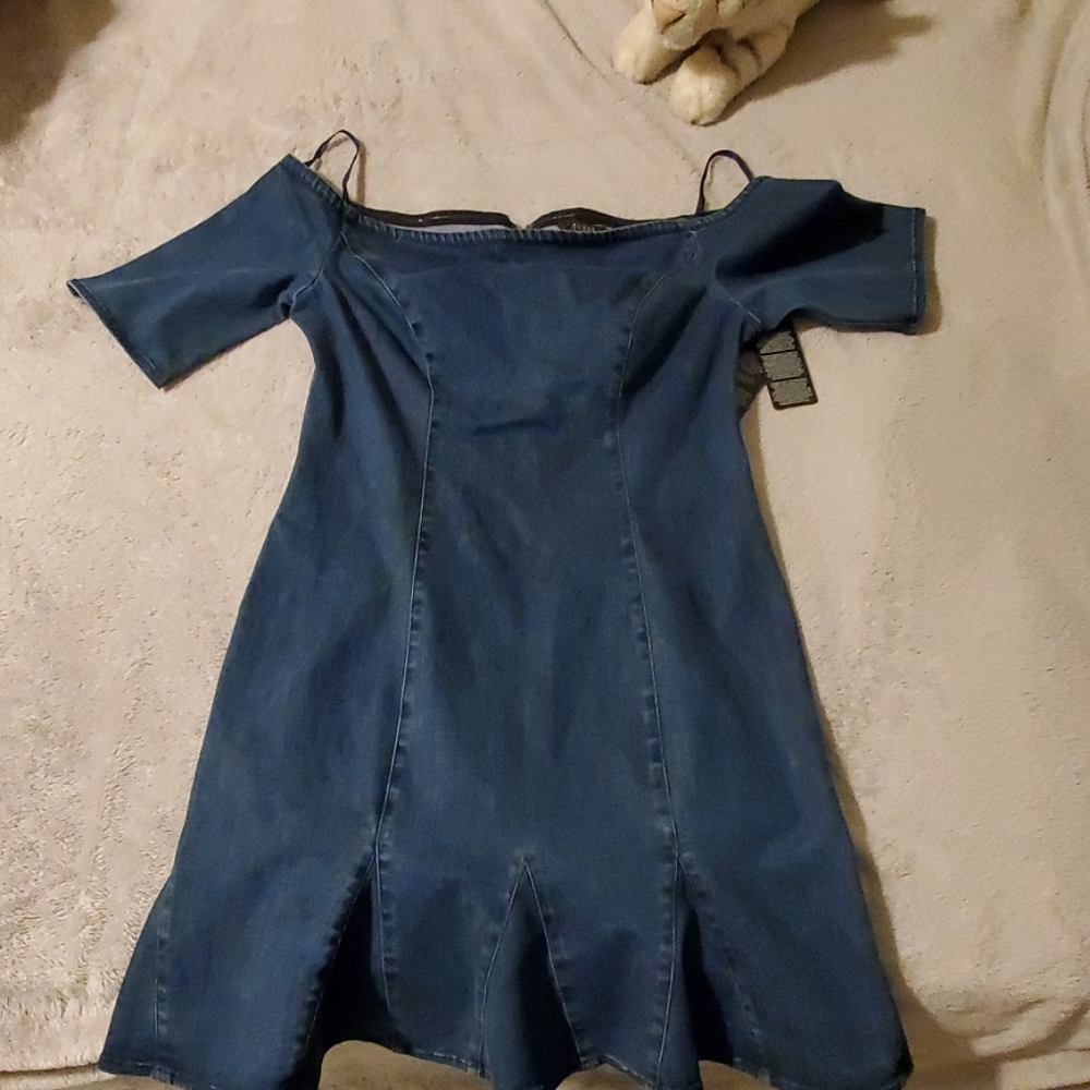 GUESS dress - Picture 2 of 2